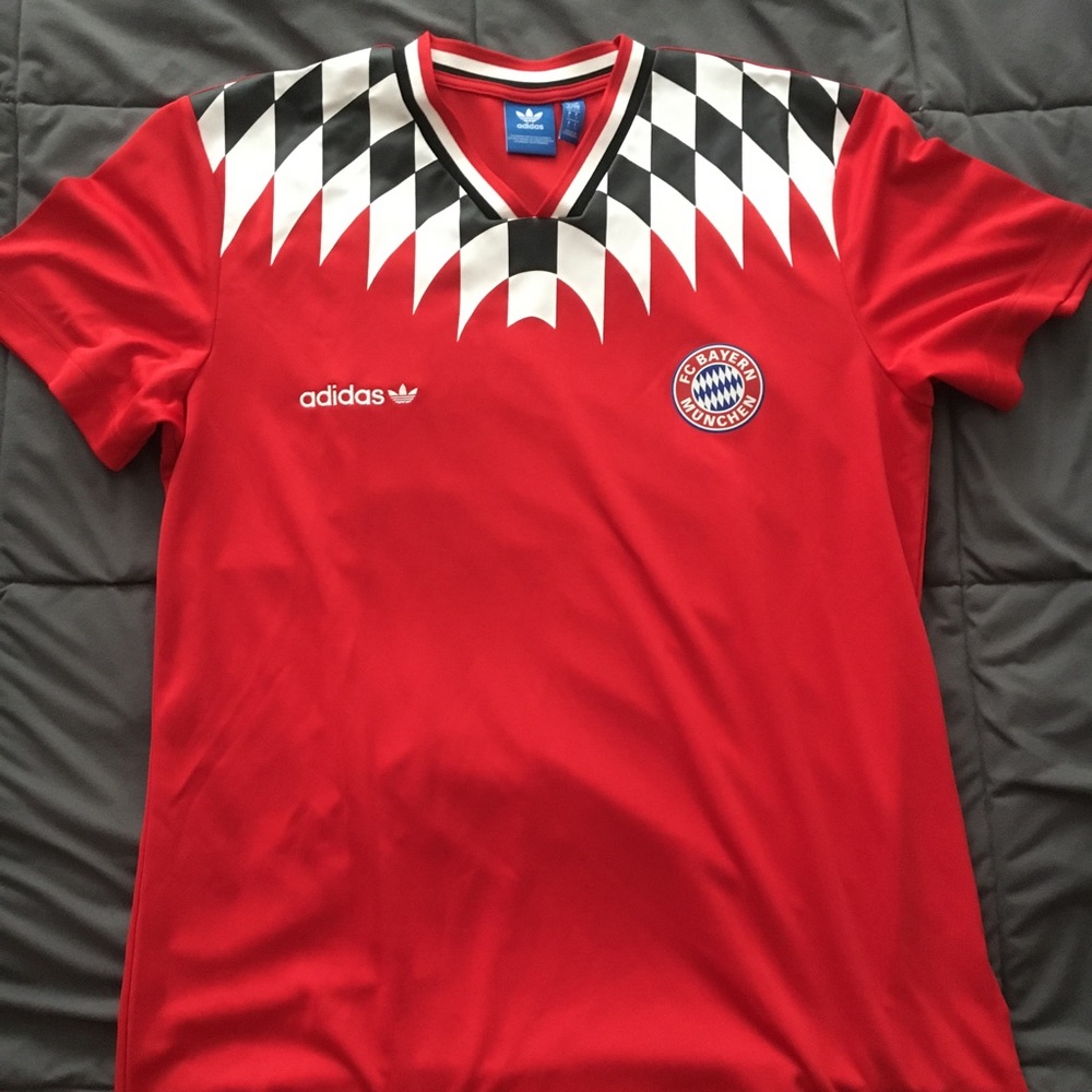 adidas FC Bayern retro jersey